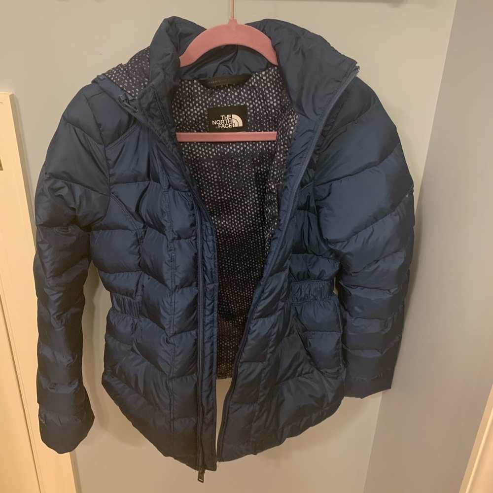 Navy North Face Women’s Small Puffer Ski Coat
